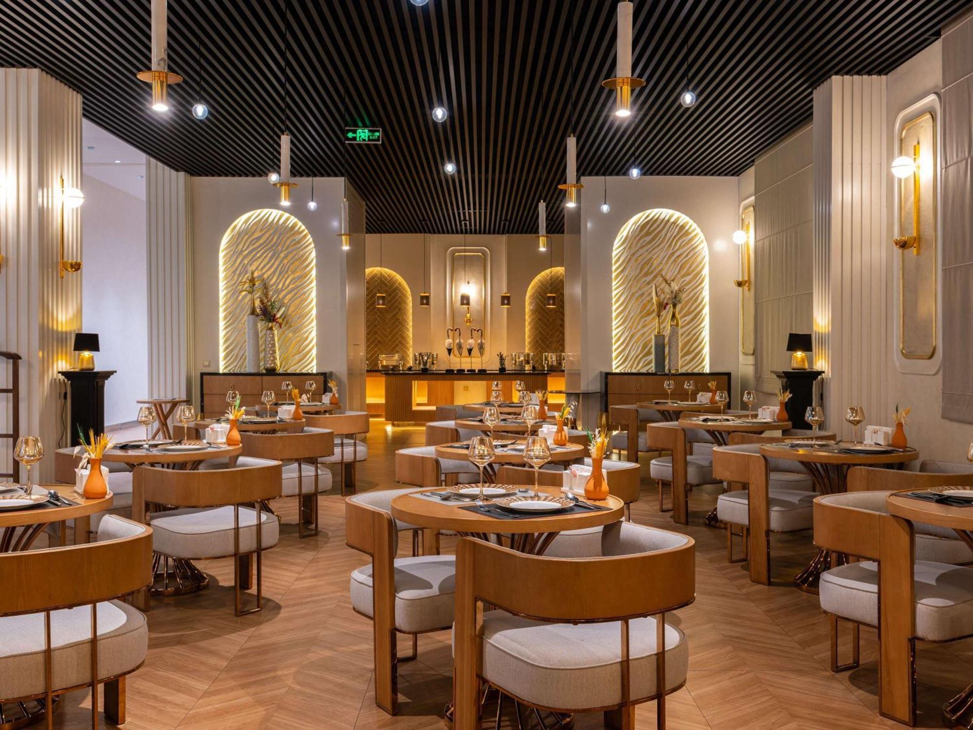 Moevenpick Samarkanda Zewnętrze zdjęcie
